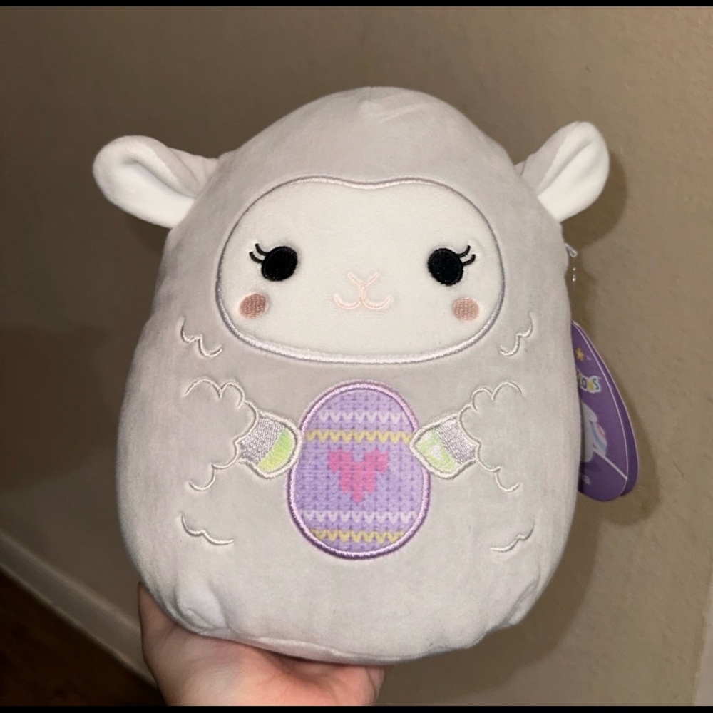 Olana Squishmallow